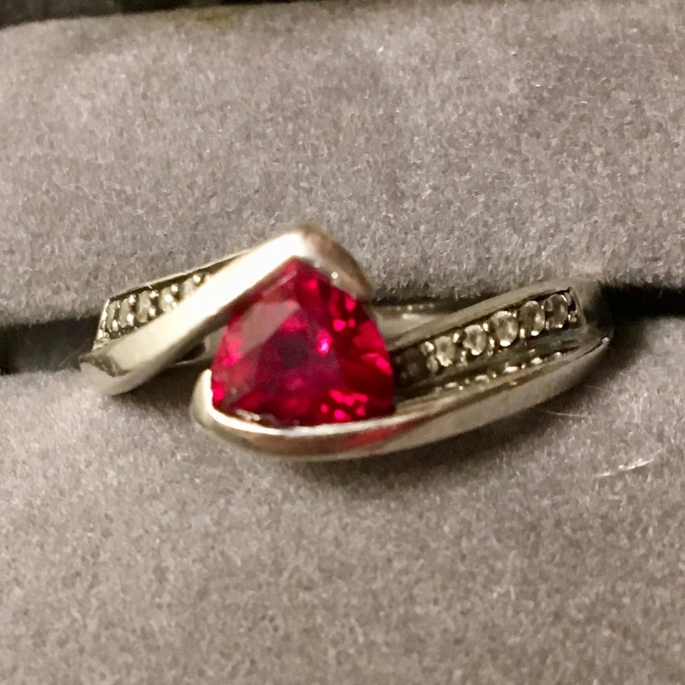 Ruby & Diamond Ring
